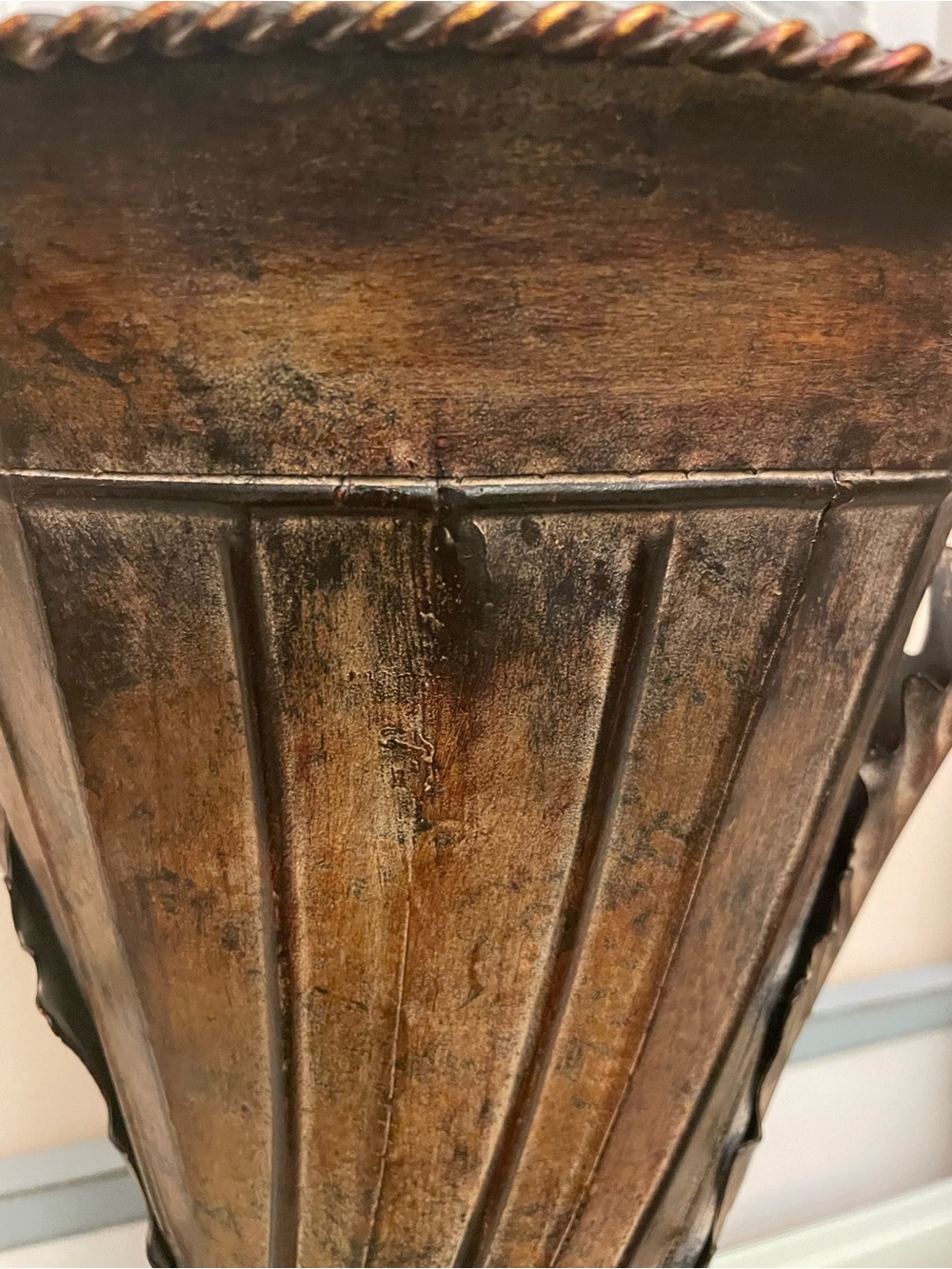 Vintage Vase decorative Lightweight Flared Ribbed body rustic Antique gold brown - Picture 3 of 9